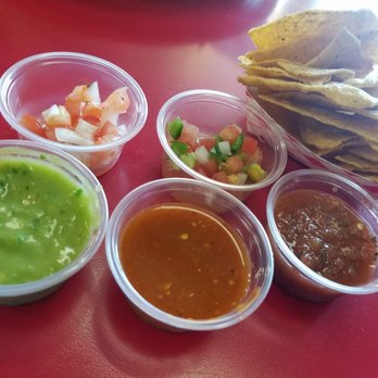El Castillito - So many salsas - Mexican Near Me - San Francisco, California El Castillito - So many salsas - Mexican Near Me - San Francisco, California
