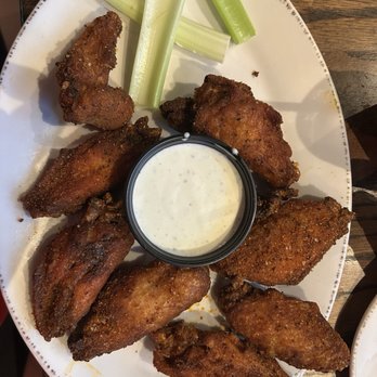 Jason Aldean's Kitchen + Rooftop Bar - Chicken wings - Southern Near Me - Gatlinburg, Tennessee Jason Aldean's Kitchen + Rooftop Bar - Chicken wings - Southern Near Me - Gatlinburg, Tennessee