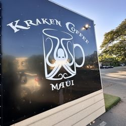 Kraken Coffee Maui - Outside