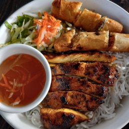 Chicken Egg Roll