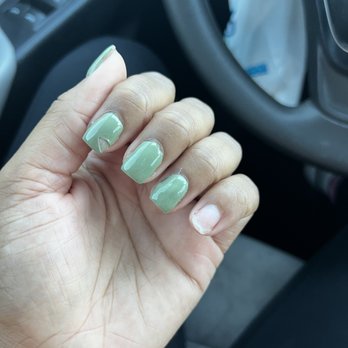 Green Nails and Spa - Nail Salons Near Me - Visalia, California