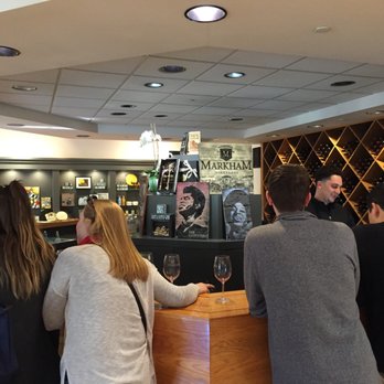 Markham Vineyards - Tasting counter - Wineries Near Me - Saint Helena, California Markham Vineyards - Tasting counter - Wineries Near Me - Saint Helena, California