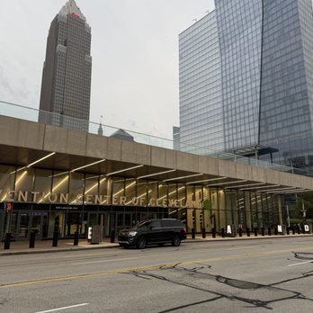 NEO Elite Transportation - Huntington Convention Center - Limos Near Me - North Canton, Ohio NEO Elite Transportation - Huntington Convention Center - Limos Near Me - North Canton, Ohio