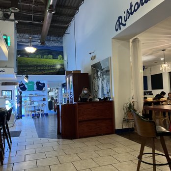 DiAnoia's Eatery - Inside - Delis Near Me - Pittsburgh, Pennsylvania DiAnoia's Eatery - Inside - Delis Near Me - Pittsburgh, Pennsylvania