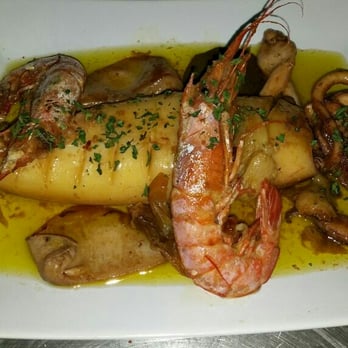 El Cenachero - Calamar confitado con gambas - Fish & Chips Near Me - Vera, Alabama