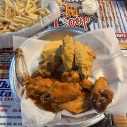 The Coop - Garlic Ranch and Buffalo Huge Wings! (Shared the flavors with a friend)
