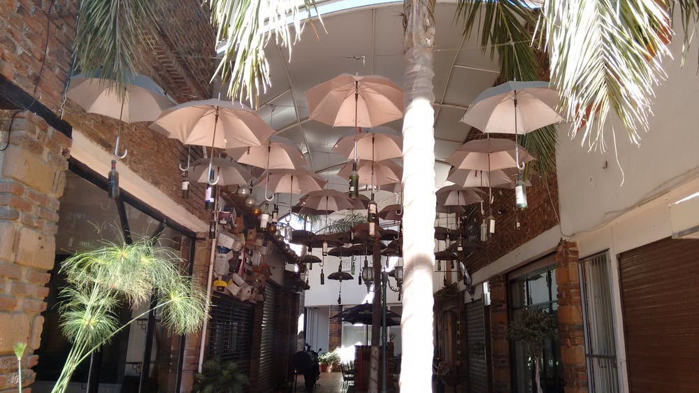 CENTRO CULTURAL DEL VINO Blvd. José María Morelos 1758, Villa del