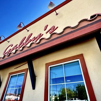 Gabby's Grill & Café - Mexican Near Me - Lost Hills, California