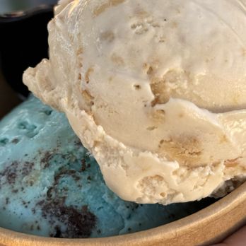 Cold Diggers Ice Cream - Peanut butter and Cookie Monster ice cream - Waffles Near Me - Moses Lake, Washington Cold Diggers Ice Cream - Peanut butter and Cookie Monster ice cream - Waffles Near Me - Moses Lake, Washington