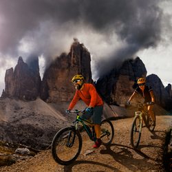 No Stress eMountain Bike Tours & Rental - Explore!