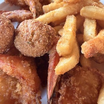 Snoopy's Pier - Fried Shrimp Plate - Seafood Near Me - Corpus Christi, Texas Snoopy's Pier - Fried Shrimp Plate - Seafood Near Me - Corpus Christi, Texas