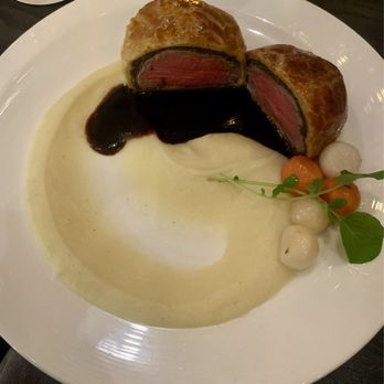 Hell's Kitchen - Beef Wellington - Cocktail Bars Near Me - Funner, California Hell's Kitchen - Beef Wellington - Cocktail Bars Near Me - Funner, California