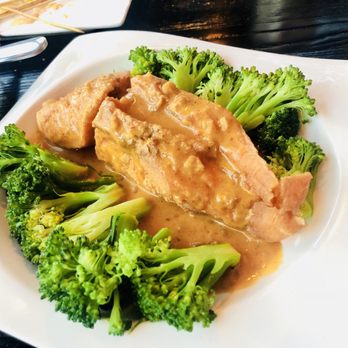 New Thai Elephant - A04. Mango Salmon - Thai Near Me - San Mateo, California New Thai Elephant - A04. Mango Salmon - Thai Near Me - San Mateo, California