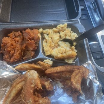 Charlie-Man’s - The plater that took damn near two hours to get - Soul Food Near Me - Philadelphia, Pennsylvania