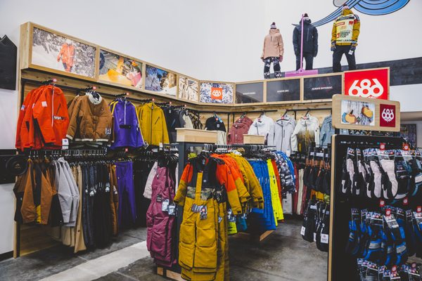 WAVE RAVE LOS ANGELES - Updated October 2025 - 74 Photos & 89 Reviews ...