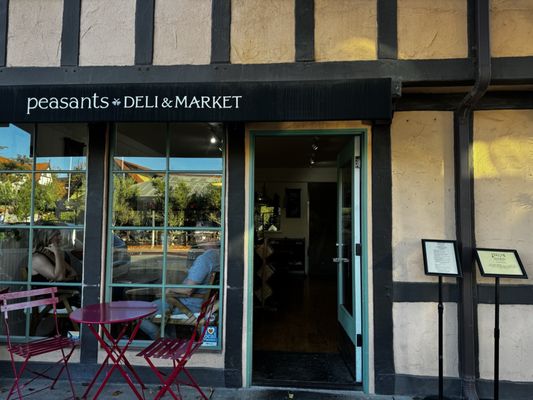 peasants DELI & ARCADE by null