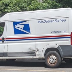 US Post Office - Delivery vehicle