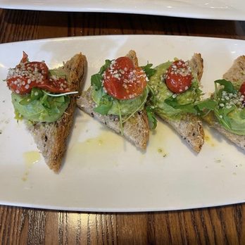 Hamilton's Kitchen - Avocado Toast - New American Near Me - Winter Park, Florida