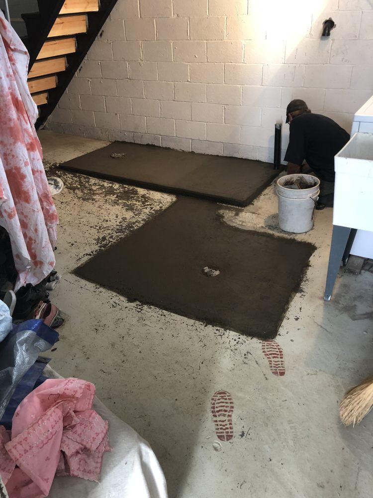 Slide of A&W Contracting