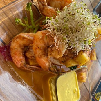No Sé Nada - Pineapple shrimp - Cocktail Bars Near Me - Puerto Vallarta, JAL No Sé Nada - Pineapple shrimp - Cocktail Bars Near Me - Puerto Vallarta, JAL
