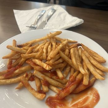 The Garden Grille - Side of fries - Breakfast & Brunch Near Me - Visalia, California The Garden Grille - Side of fries - Breakfast & Brunch Near Me - Visalia, California