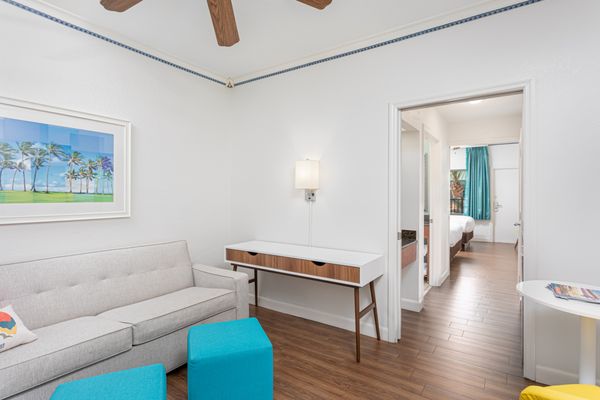 Beachside Hotel & Suites by null