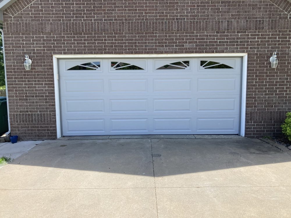 REDCO - Richard Ellis Door - Garage Door Contractor in Wichita, KS