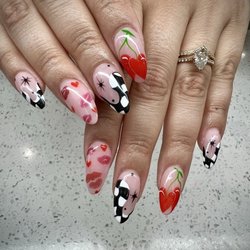 Tango Nails