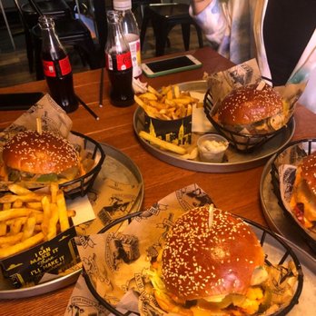 Habit Burger & Grill - Burgers Near Me - Chantilly, Virginia Habit Burger & Grill - Burgers Near Me - Chantilly, Virginia