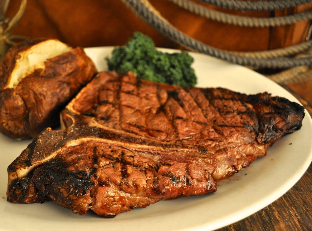 Social spots from Cattlemens Steakhouse