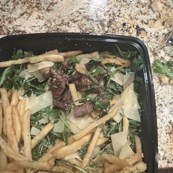 kitchen747 - 29$worth of salad and this is what was given - Pizza Near Me - Roseville, California