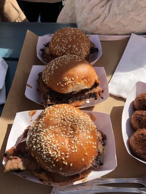 garden district by null