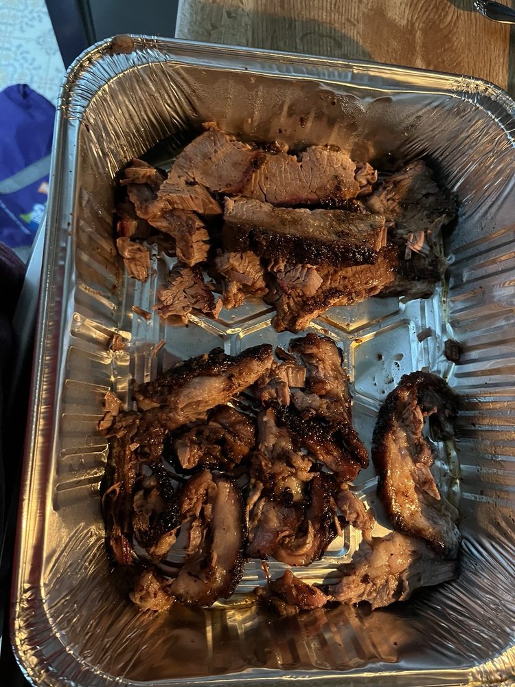 Scoot's BBQ Logo