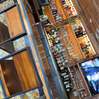 Tiburon Tavern - Bar - Breakfast & Brunch Near Me - Tiburon, California Tiburon Tavern - Bar - Breakfast & Brunch Near Me - Tiburon, California