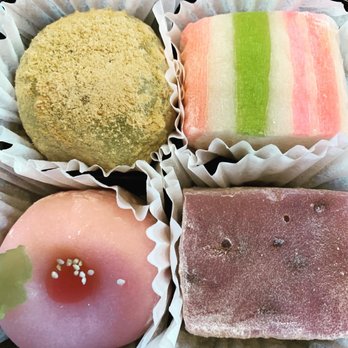 Fugetsu-Do - Candy Stores Near Me - Los Angeles, California Fugetsu-Do - Candy Stores Near Me - Los Angeles, California