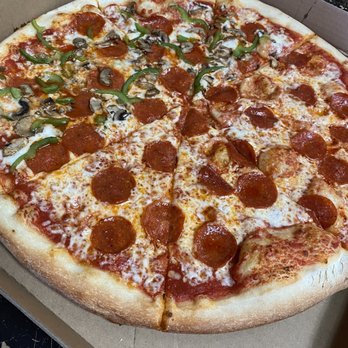 Brooklynz Pizza - Large pizza - Pizza Near Me - Artesia, California Brooklynz Pizza - Large pizza - Pizza Near Me - Artesia, California