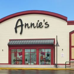 Annie's Hallmark Shop - Store front