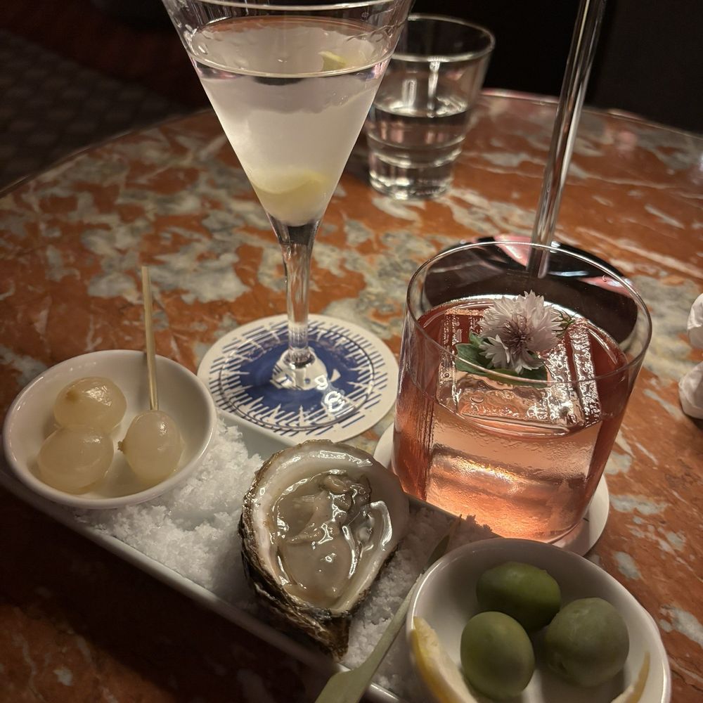 Silver Lyan - Dirty martini - Cocktail Bars Near Me - Washington, DC, District of Columbia Silver Lyan - Dirty martini - Cocktail Bars Near Me - Washington, DC, District of Columbia