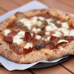 Lantern Pizza