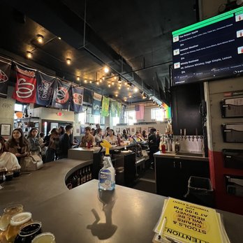 Red Bear Brewing - Breweries Near Me - Washington, DC, District of Columbia