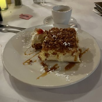 Nonno Pino's - Almond tiramisu - Italian Near Me - Chicago, Illinois Nonno Pino's - Almond tiramisu - Italian Near Me - Chicago, Illinois
