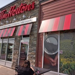 Tim Hortons - Patio entrance
