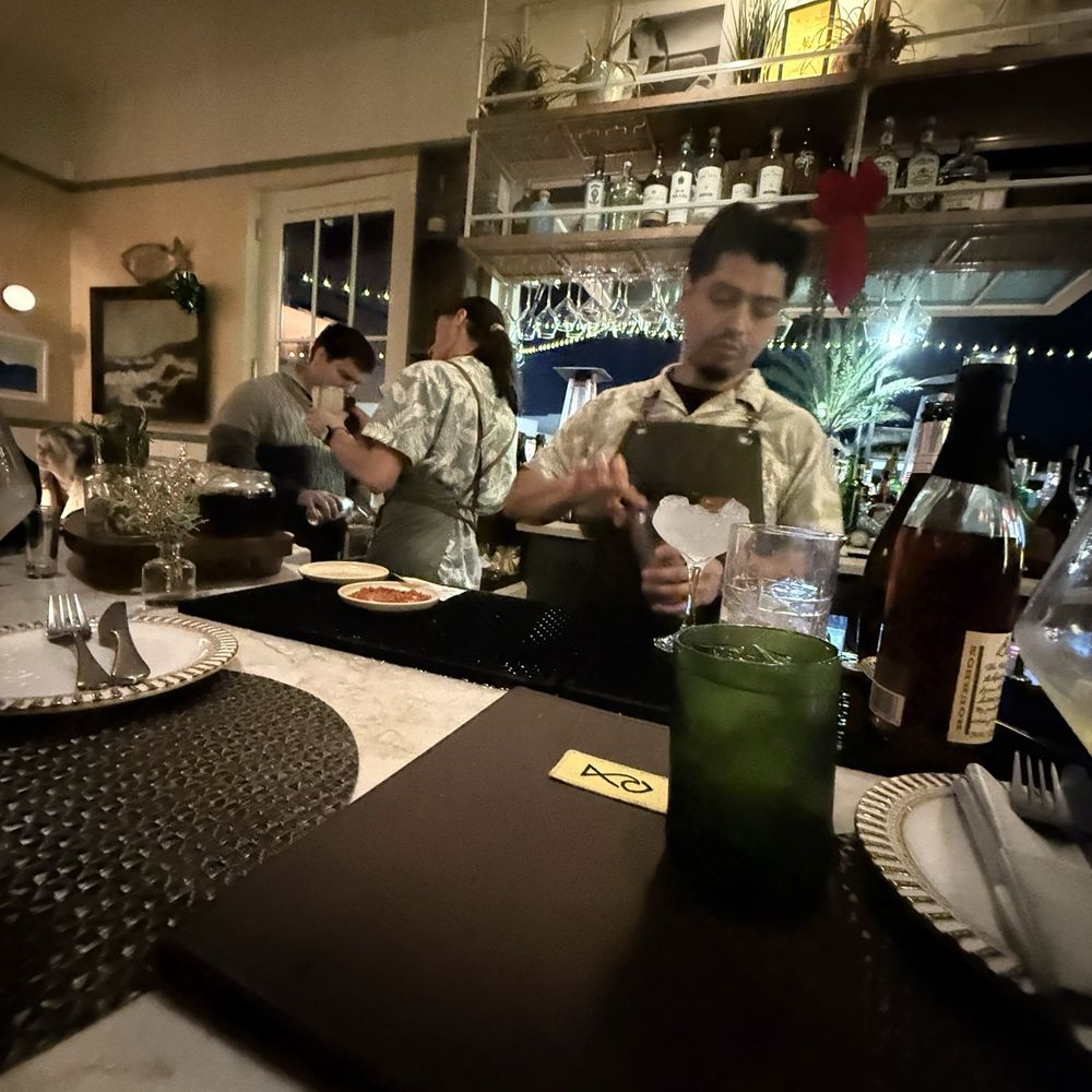 BeachLife Grotto - Eric - Seafood Near Me - Redondo Beach, California BeachLife Grotto - Eric - Seafood Near Me - Redondo Beach, California