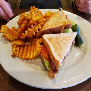 Pomegranate Restaurant - BLT and waffle fries - American Near Me - Aurora, Illinois Pomegranate Restaurant - BLT and waffle fries - American Near Me - Aurora, Illinois