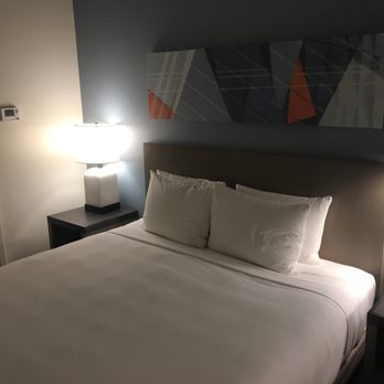 Hyatt House Chicago / Oak Brook - Bed - Hotels Near Me - Oak Brook, Illinois Hyatt House Chicago / Oak Brook - Bed - Hotels Near Me - Oak Brook, Illinois