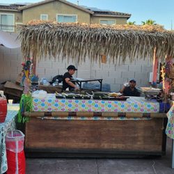 Geo's tacos - The palapa top is ours, but they brought everything else they needed!