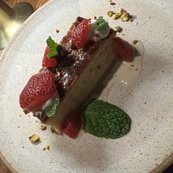 Verse - Olive oil cake - Seafood Near Me - Toluca Lake, California