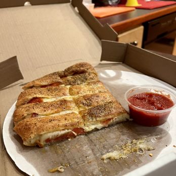 Branch Pizza - Stromboli - Pizza Near Me - Sunbury, Ohio