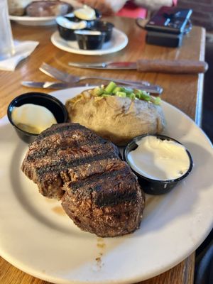 Grand Central Hotel & Grill by null