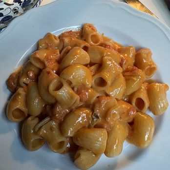 Carbone Dallas - spicy rigatoni - Italian Near Me - Dallas, Texas Carbone Dallas - spicy rigatoni - Italian Near Me - Dallas, Texas